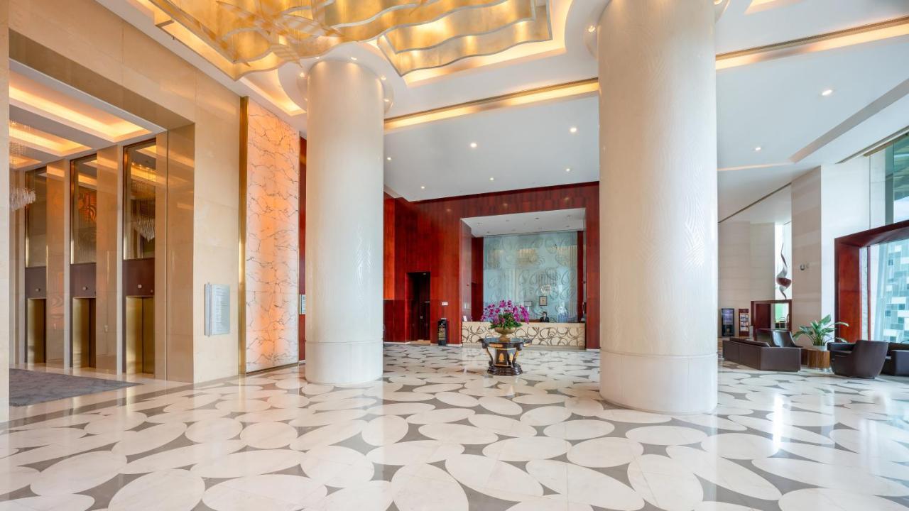 The Eton Hotel Шанхай Екстер'єр фото
