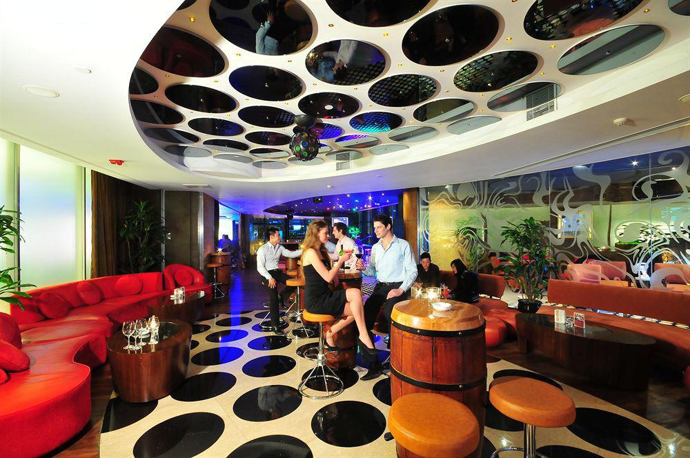 The Eton Hotel Шанхай Ресторан фото